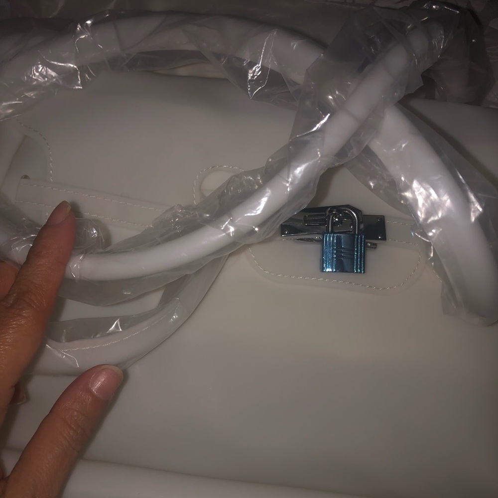 White Jelly Transparent Furkin Bag - Picture 6 of 7